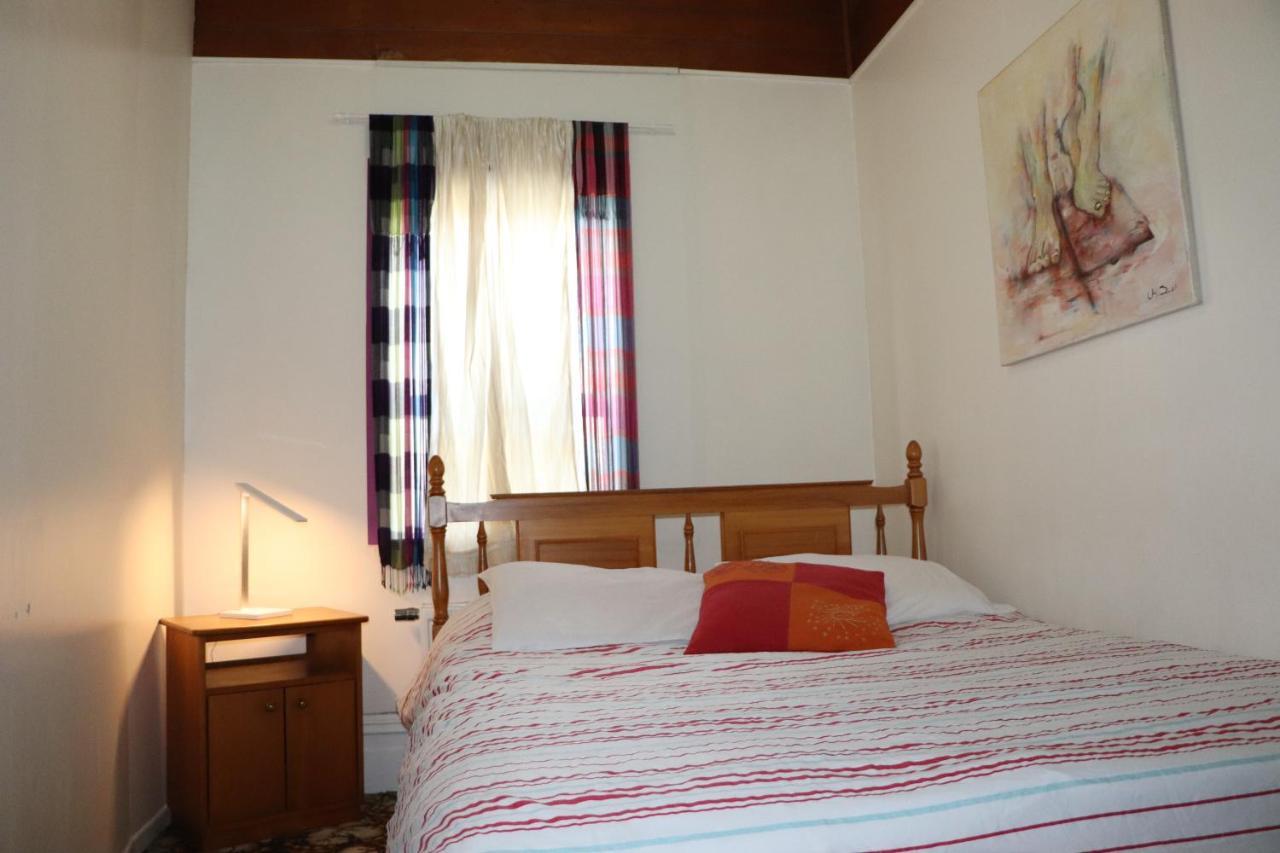 Oasis Accommodation Опотікі Екстер'єр фото